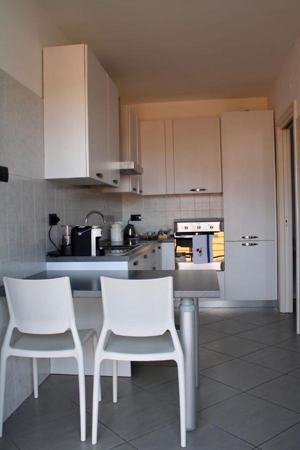 Vila Rho Fiera Milano - Popy House Pero Exteriér fotografie